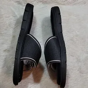 Nike comfort footbed soft foam slides beach vacation 360883-011 Sz10 black white Nike | Shoes | Nike Comfort Footbed Soft Foam Slides Beach  main image 2